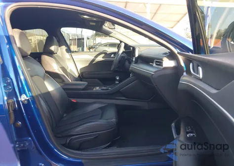 2021 Kia K5 Gt-Line z USA, uszkodzony, nr VIN 5XXG64J29MG035922